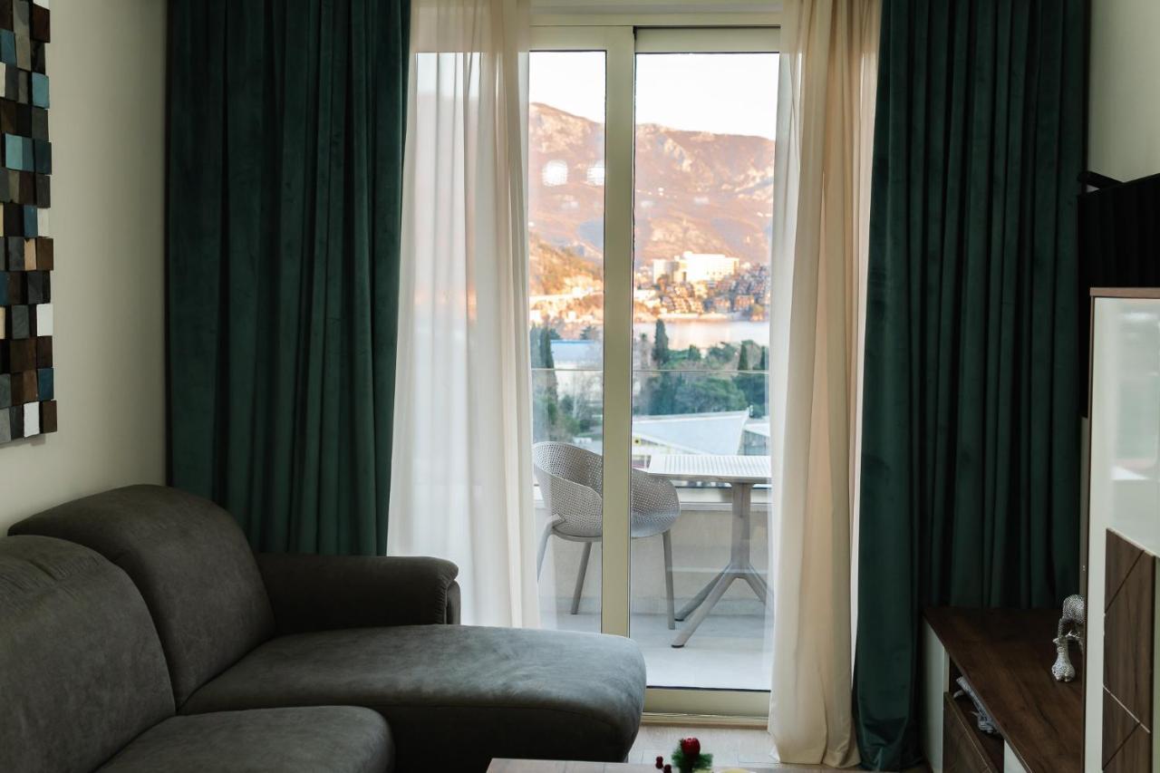 Montesun Boka Apartments Budva Zewnętrze zdjęcie