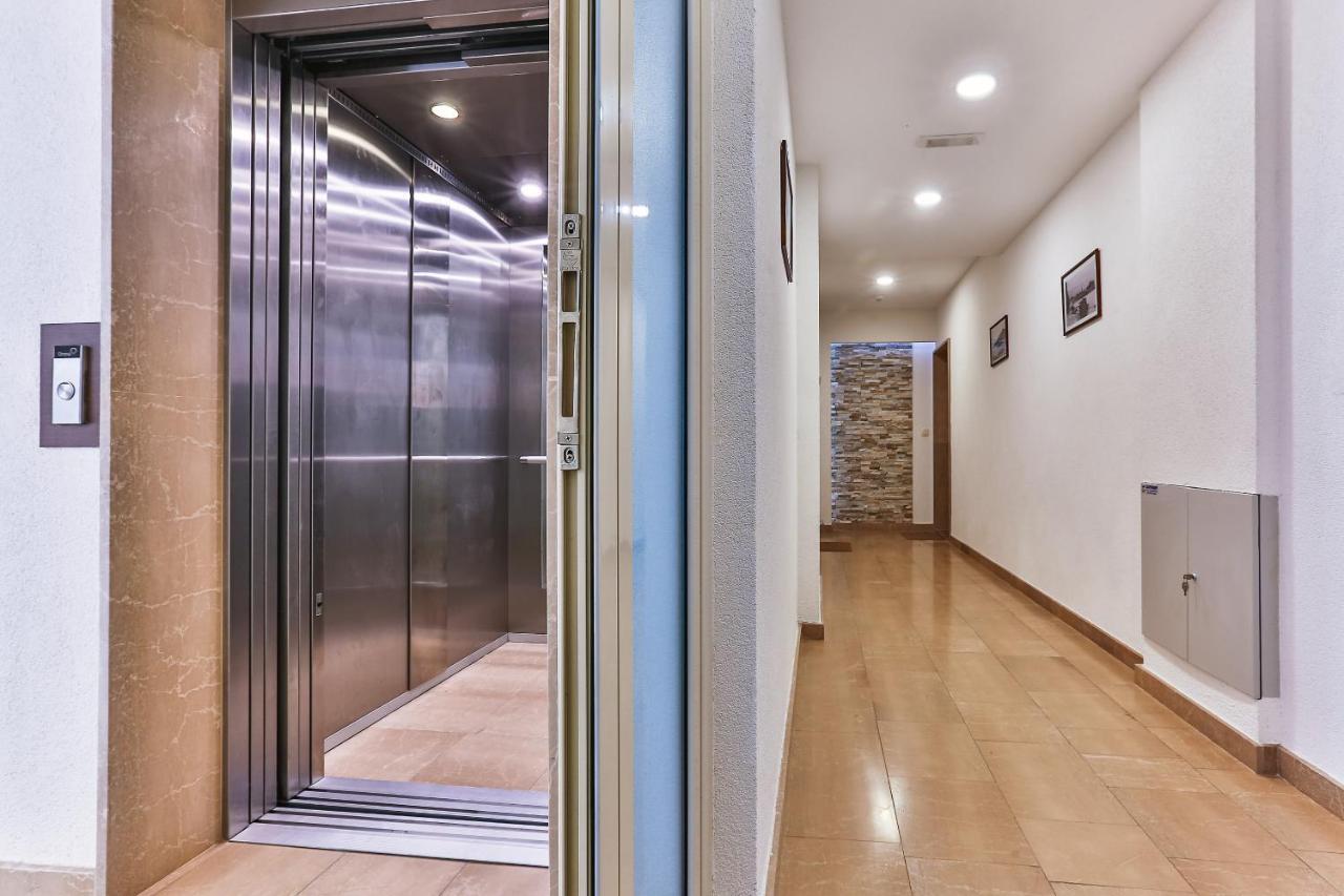 Montesun Boka Apartments Budva Zewnętrze zdjęcie