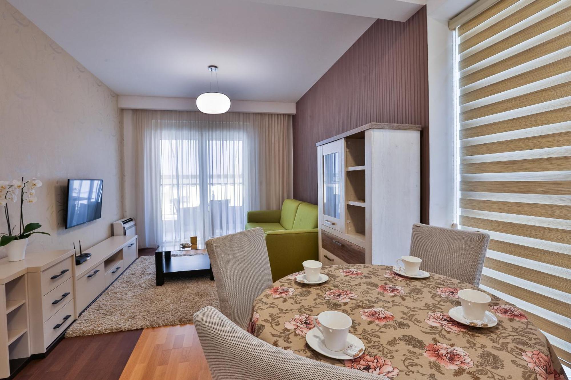 Montesun Boka Apartments Budva Zewnętrze zdjęcie