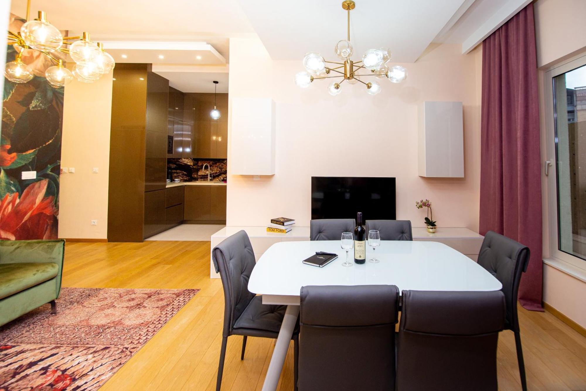 Montesun Boka Apartments Budva Zewnętrze zdjęcie